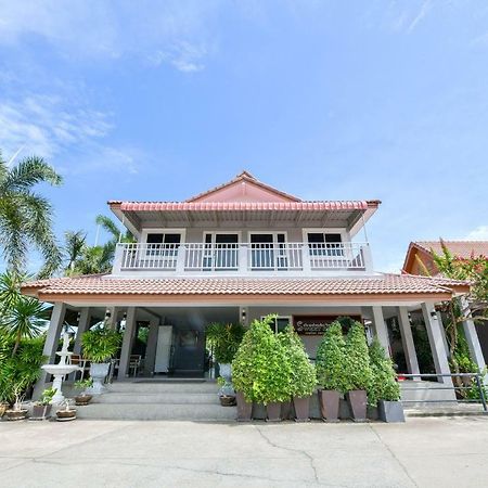 Oyo 245 Sweet Sense Jomtien Resort Pattaya Exteriör bild
