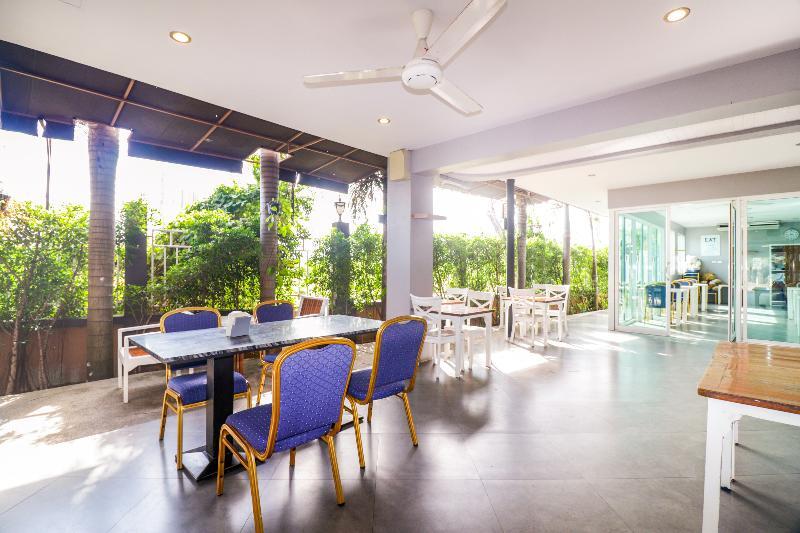Oyo 245 Sweet Sense Jomtien Resort Pattaya Exteriör bild